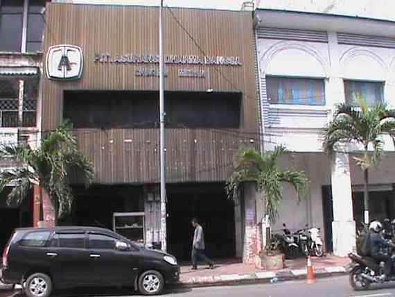 Galeri Koperasi Budaya Bank Bumi Daya Pt
