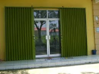 Folding Gate