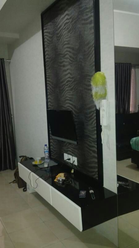 Uniland Property