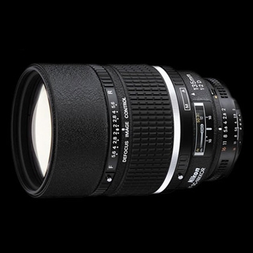 Nikon AF 135mm f/2D DC