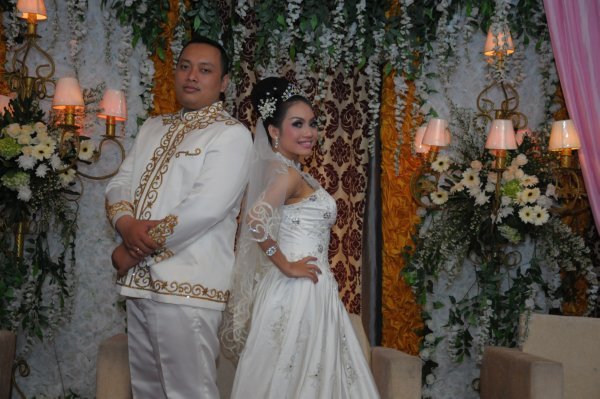 Make Up dan Rias Pengantin