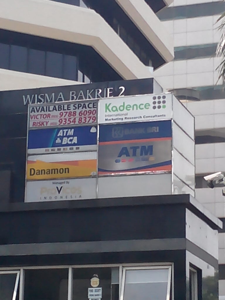 2734616