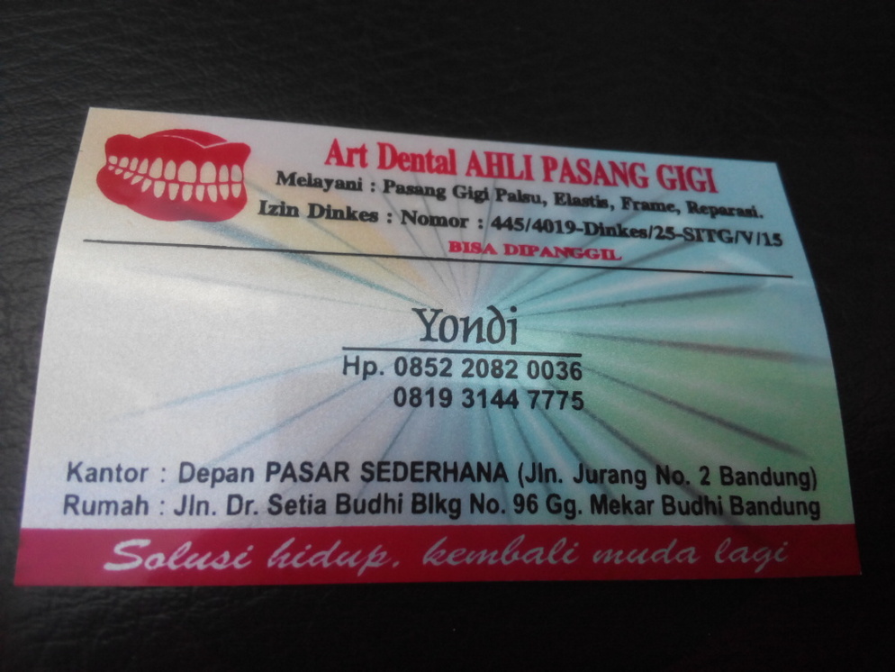 2894318
