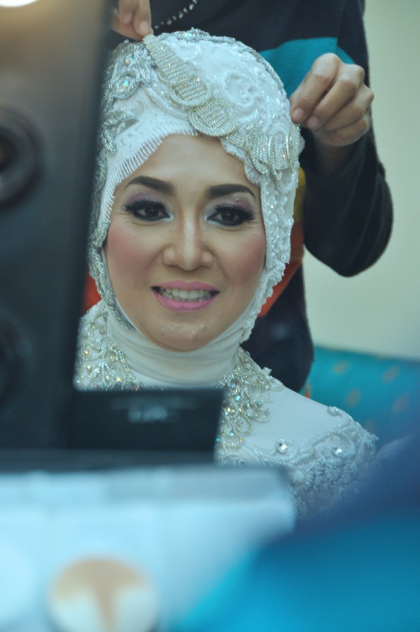 Make Up dan Rias Pengantin