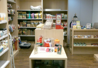 Woof Plaza Indonesia Area