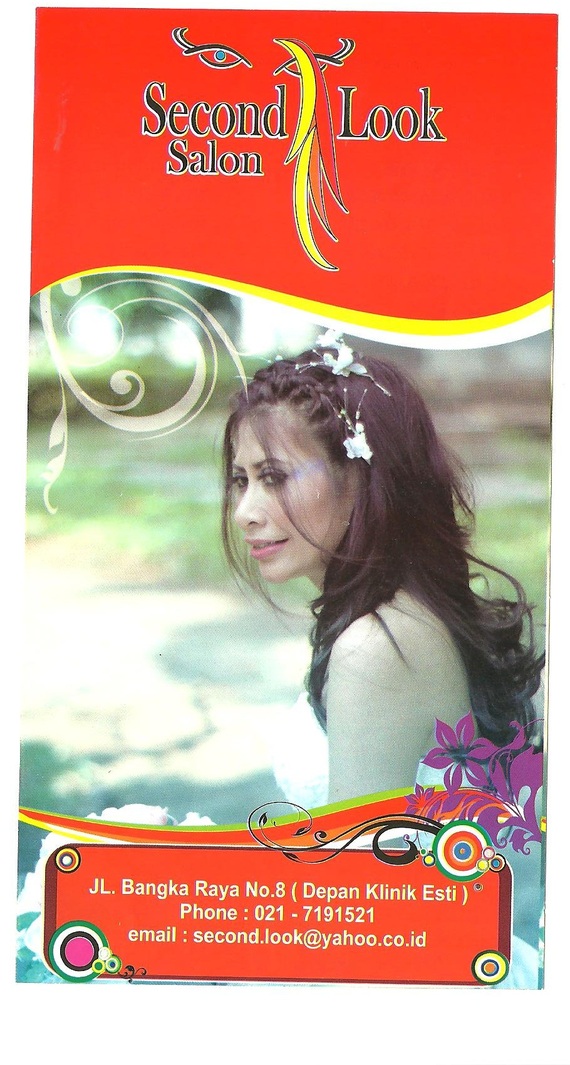 Brosur Second Look Salon