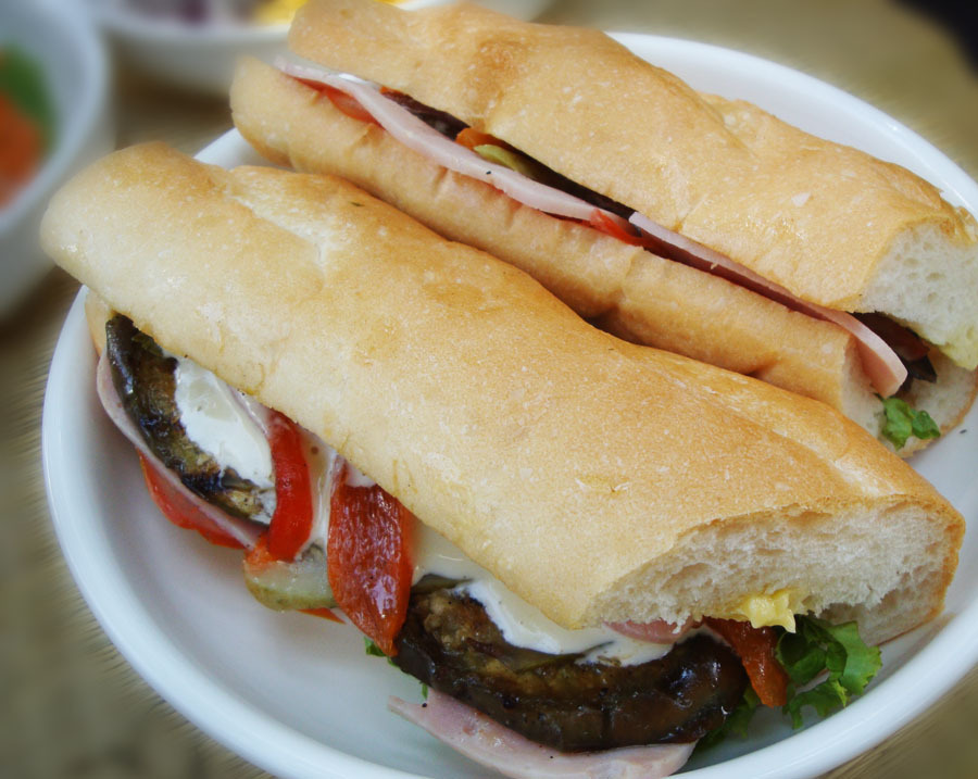 Sayana Sandwich 