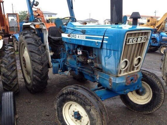 Tractor (2)