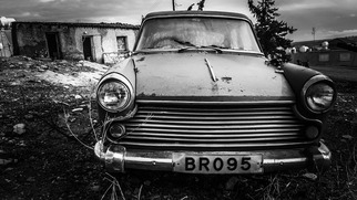 old car, rusty