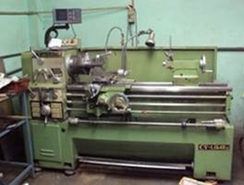 CONVENTIONAL TURNING MACHINE