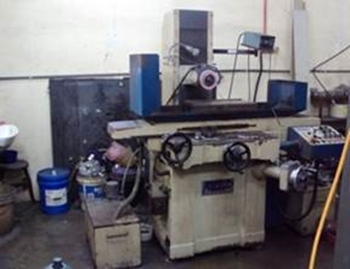 GRINDING MACHINE