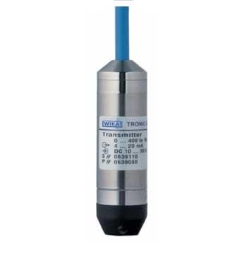 Submersible pressure transmitter