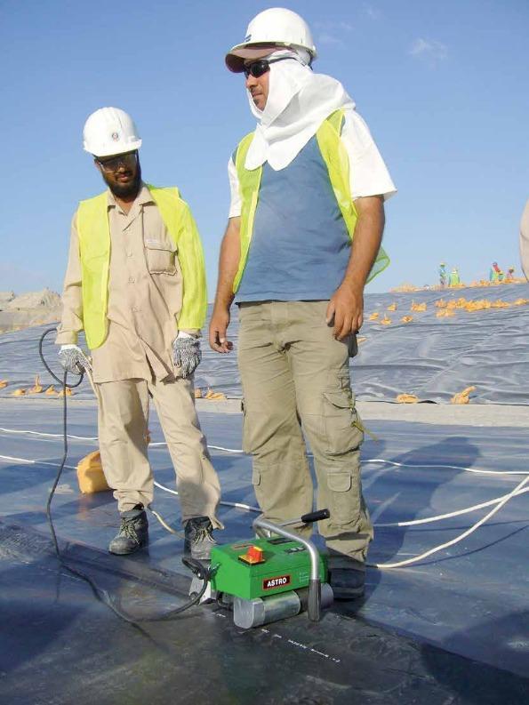 Leister Civil Engineering - Leister_Plastic-Welding_BR_Civil_Engineering_Tunneling_Landfills_EN