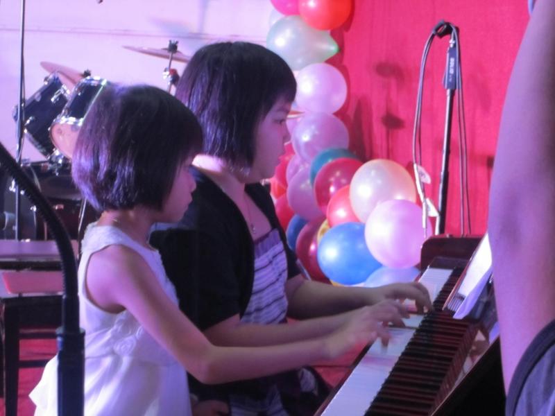 Why Camp   2nd Melody Night 433 (800x600)