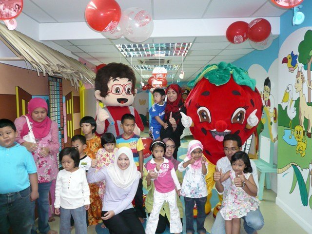 Inside Smart Reader kids Seksyen 3 Shah Alam (a)