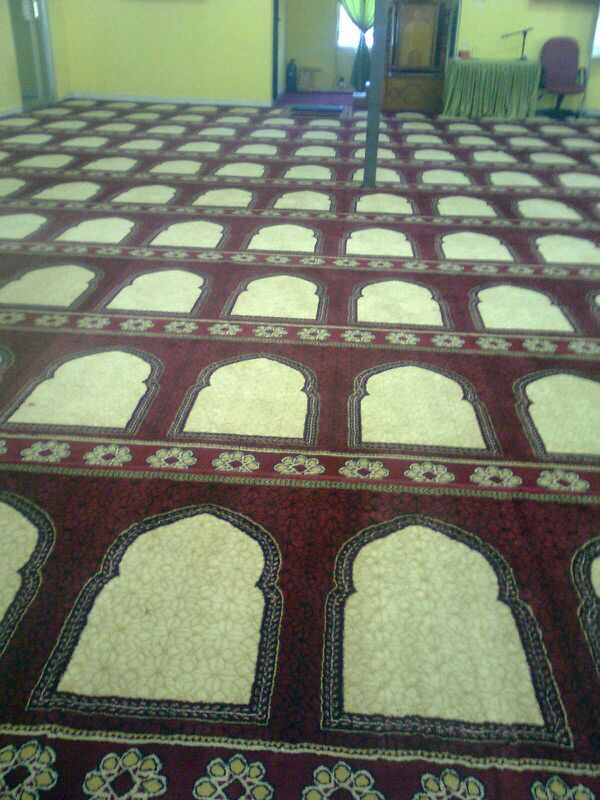 Wall to wall Carpet