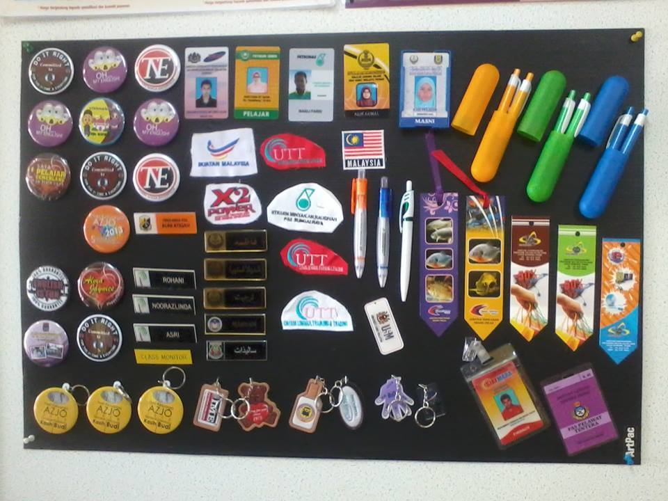 id card, button badges, nametag