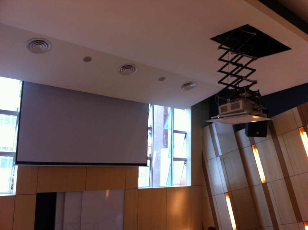 AV System Motorised Projector Lift and Screen (1024x765)