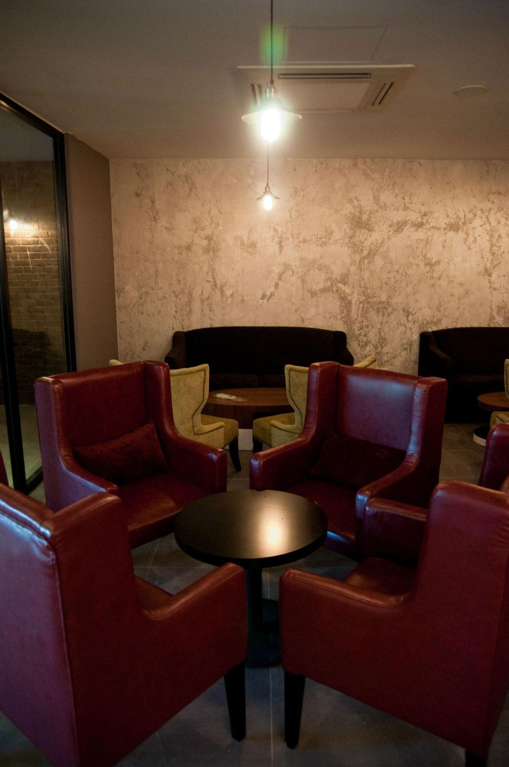 gCafe interior