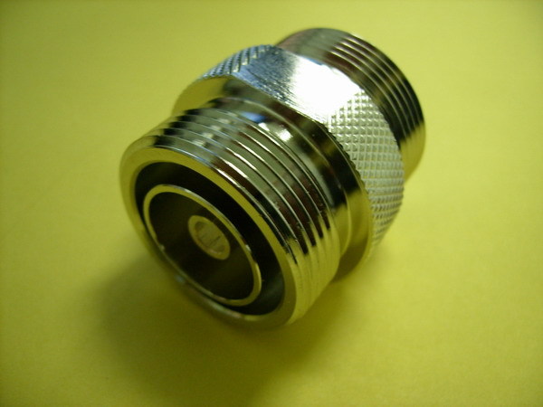 Adaptor 716 to 716 Female