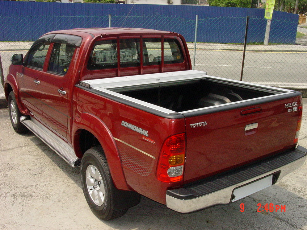 Roller Shutter Hilux