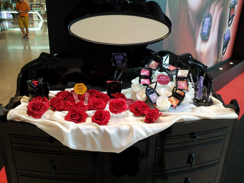 Anna Sui Counter