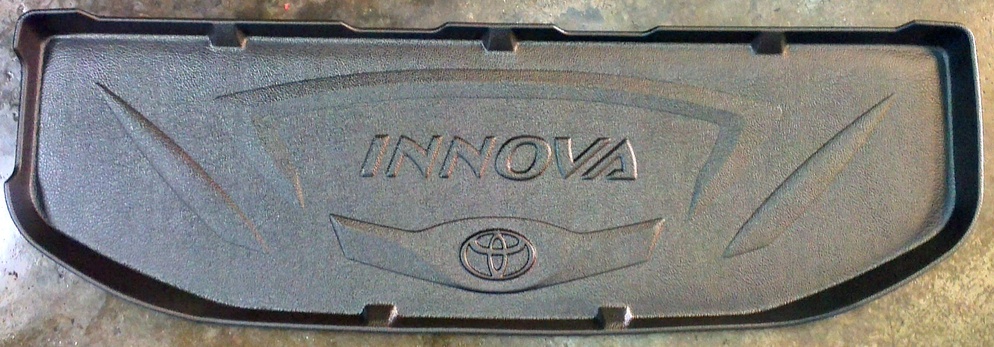 Innova Cargo Tray