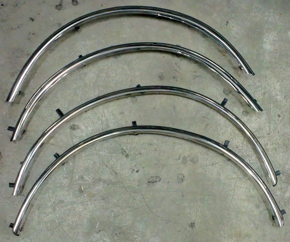 Toyota Unser Fender Trim