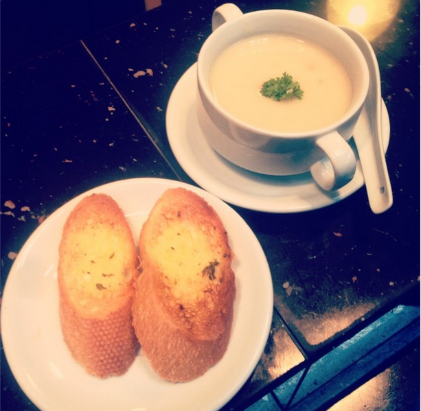 Mushroom Soup & Garlic Bread