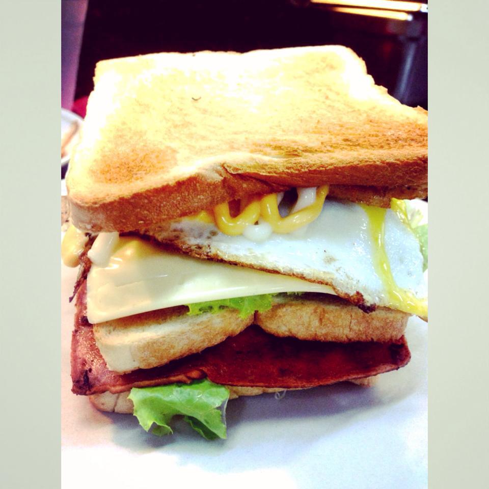 Pak Uda Club Sandwich