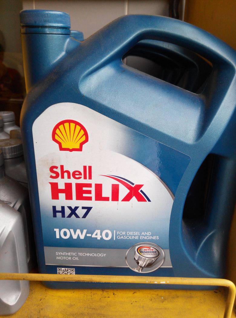 SHELL HELIX HX7 10W-40 - RM125