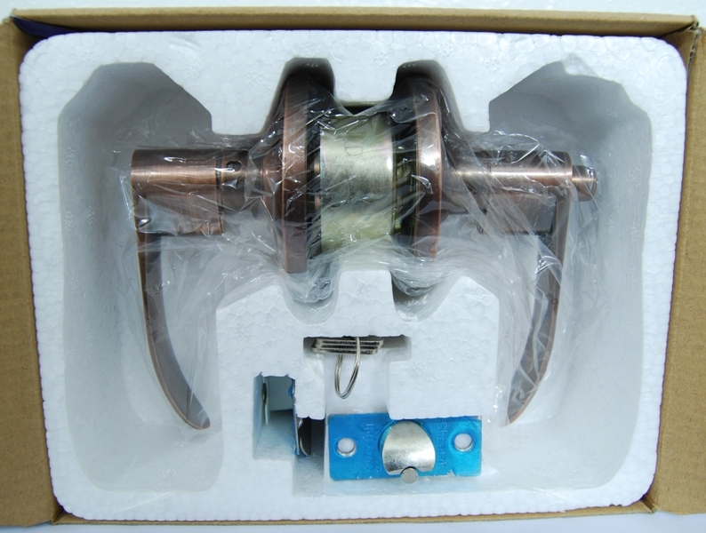 202AC packaging interior
