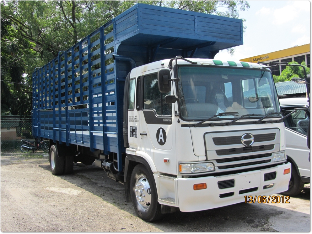 HINO FR1K REBUILD UNREG, 4x2, 31 FT LUTON POULTRY WOODEN CARGO c/w STAINLESS STEEL FLOOR BOARD