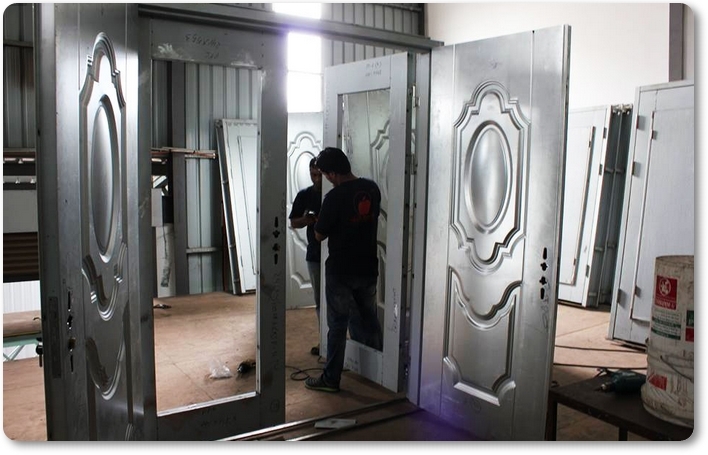 WE ARE A LEADING SECURITY DOOR MANUFACTURER IN MALAYSIA AND HAVE MORE THAN 20 SHOWROOMS AROUND MALAYSIA.