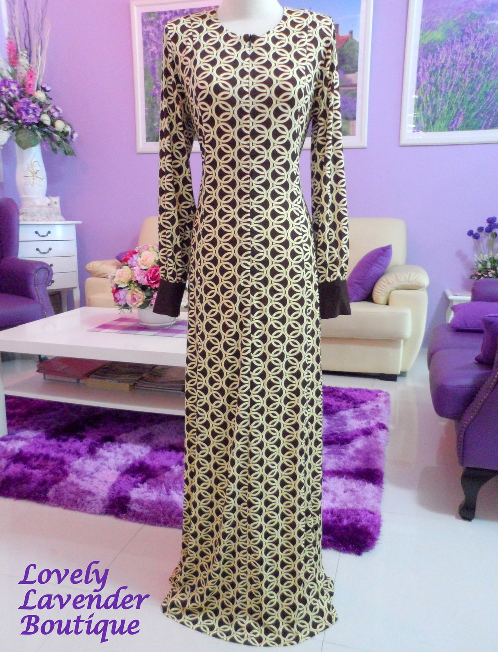 Material: Lycra, Cutting: Princess cutting, Size available: M and L, Price RM189.90