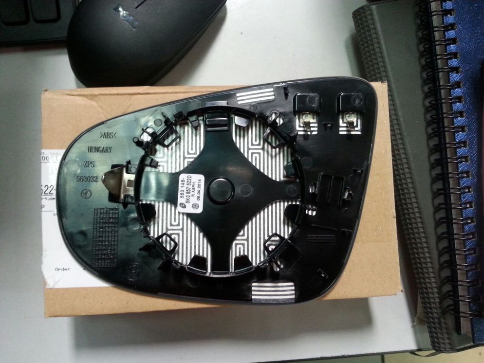 5k0857522d mk6 side mirror glass