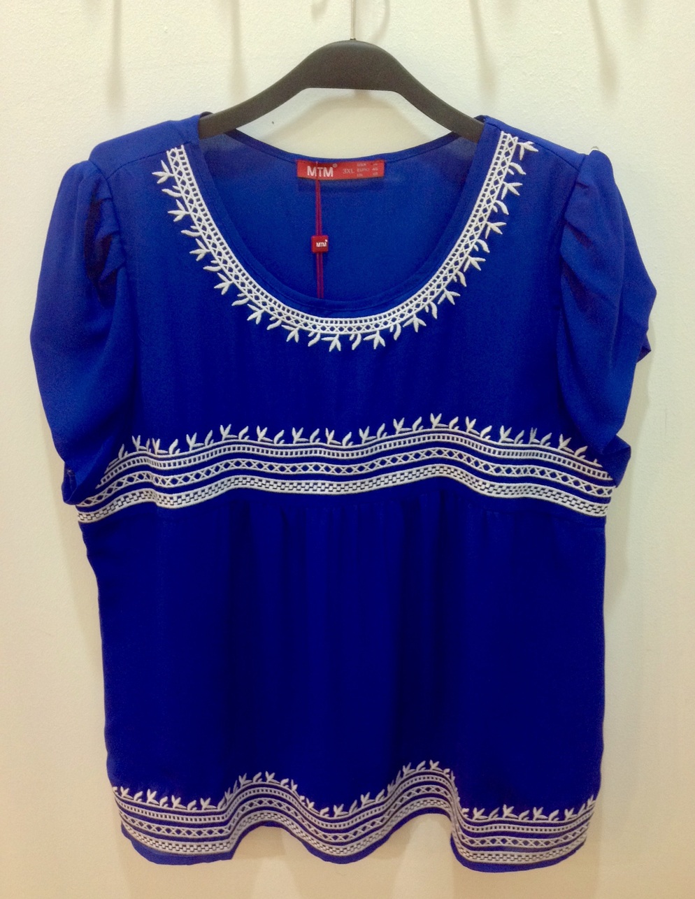 Blouse: 18-1075-3XL