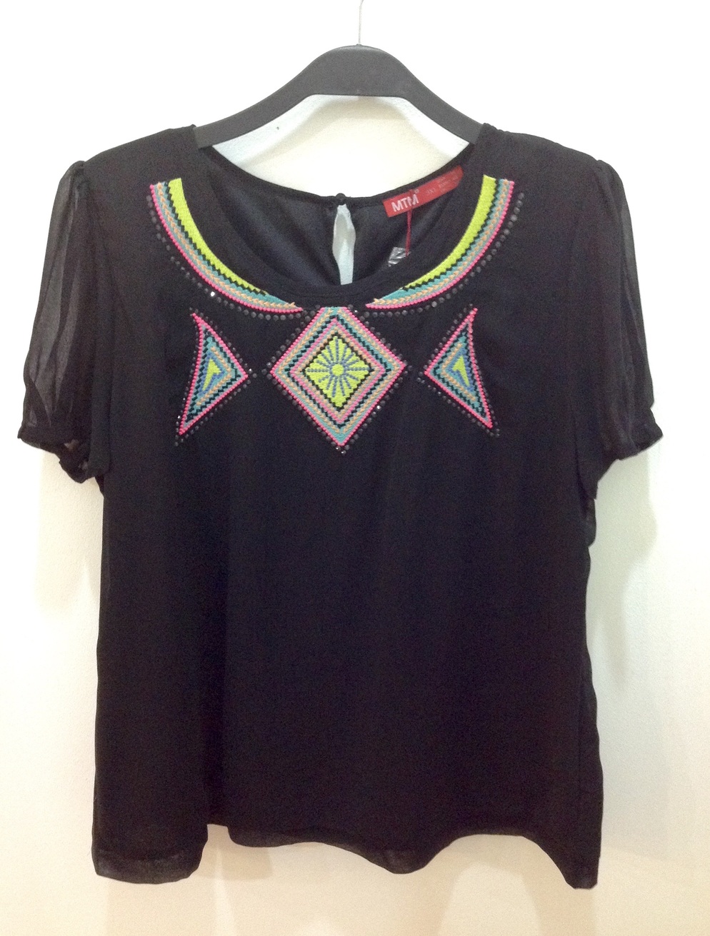 Blouse: 18-1279-3XL