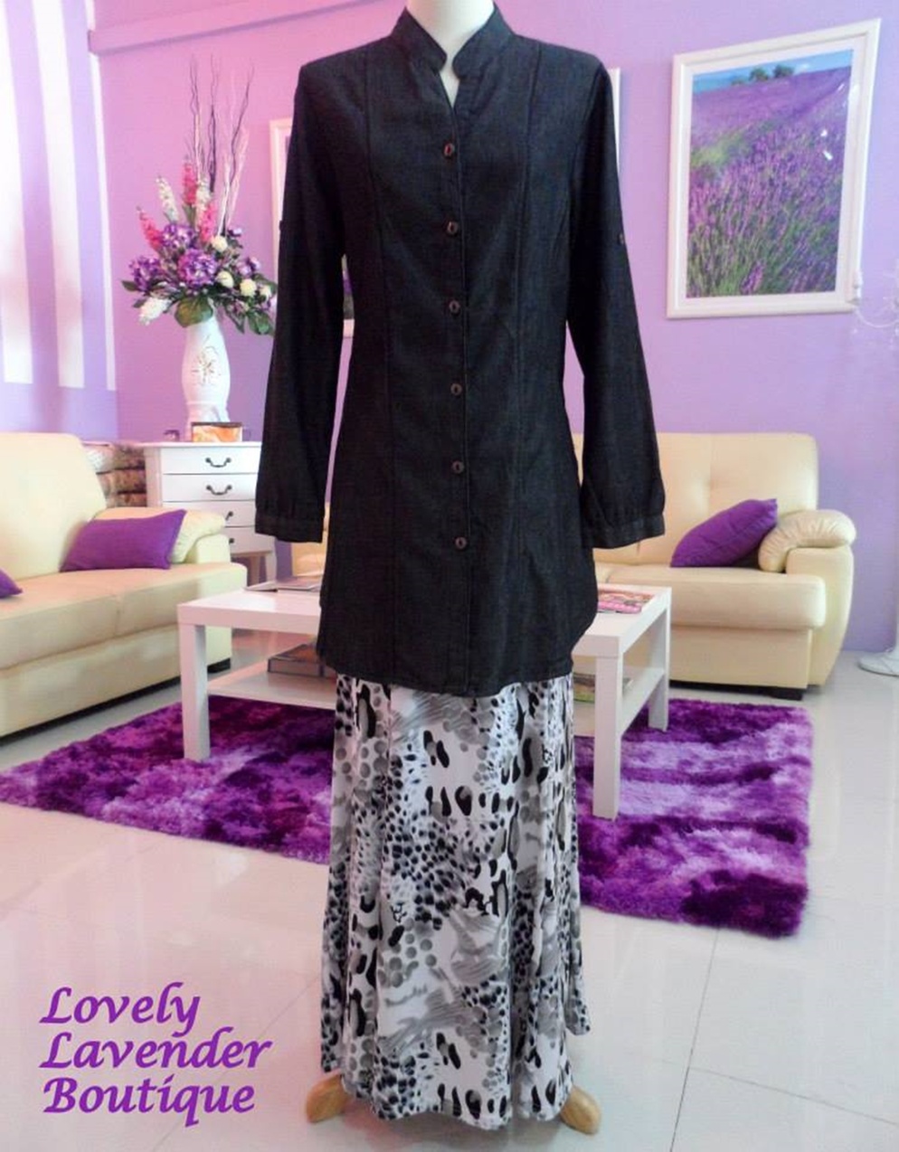 Code: MM04, Blouse & A-shaped Skirt. For more info, please contact +6019-3153119