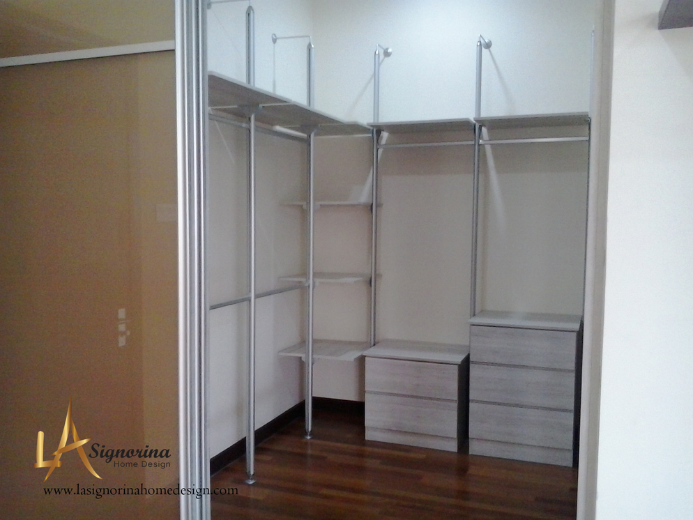 master bedroom walk in wardrobe ( after)