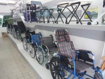wheelchairs   commode