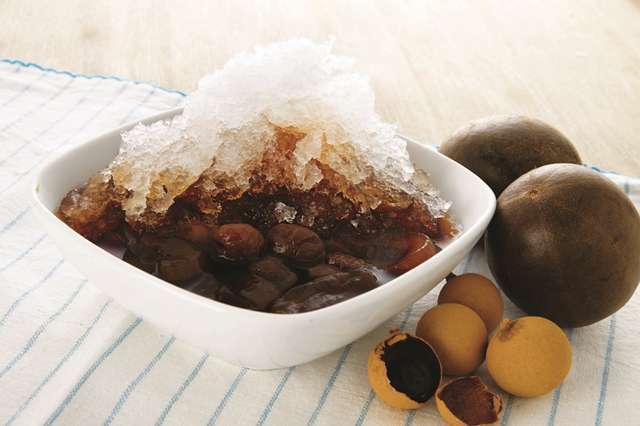 Luo Han Guo Longan with Sea Coconut