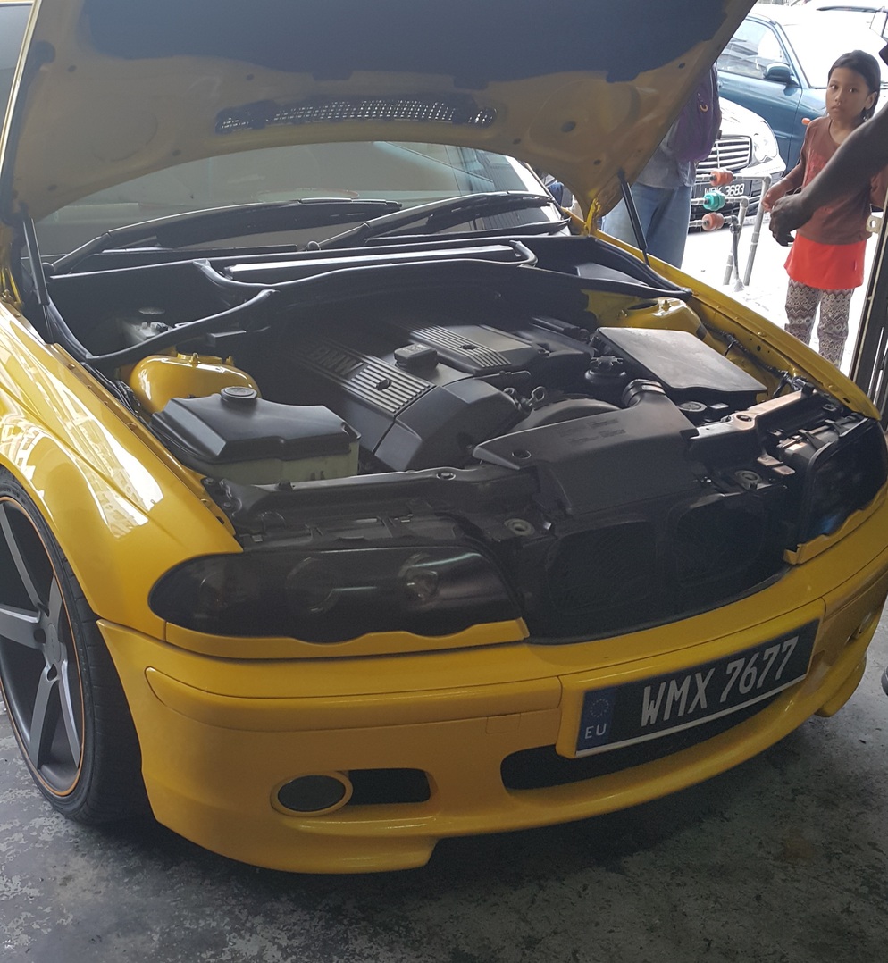 325i E46