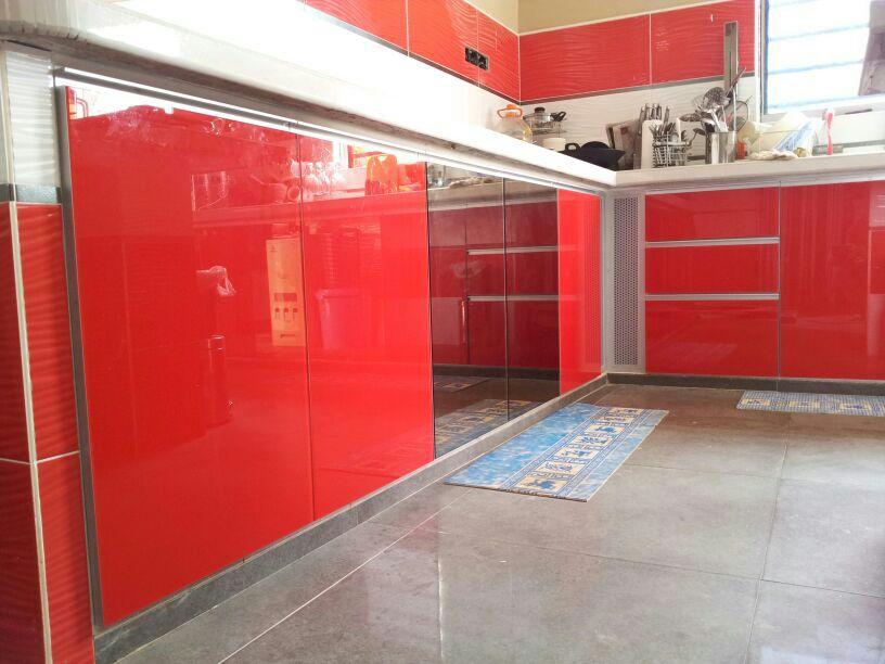 Color Glass Aluminium Cabinet