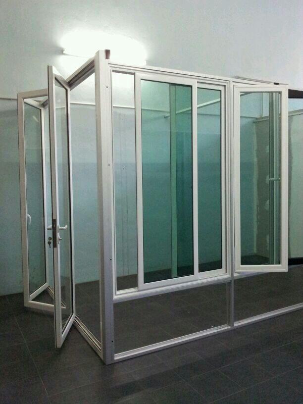 Aluminium Folding Door