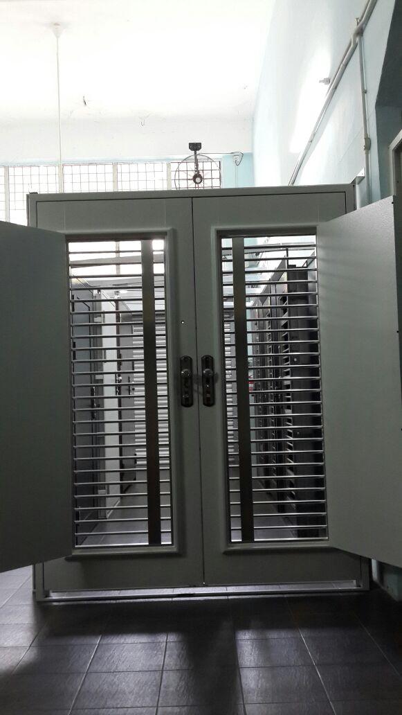 safety door