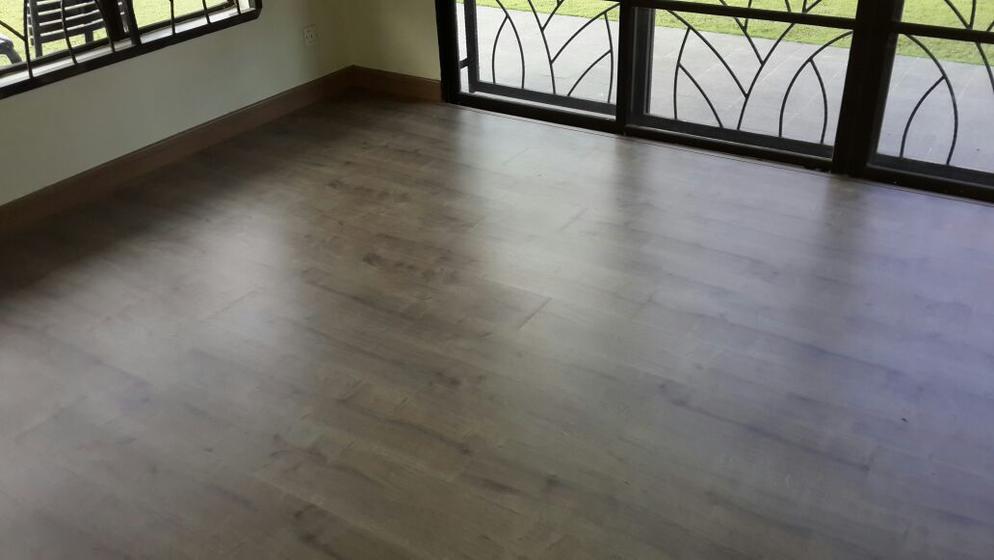 Vinly Tile