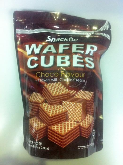 Snackie Wafer Cube Chocolate