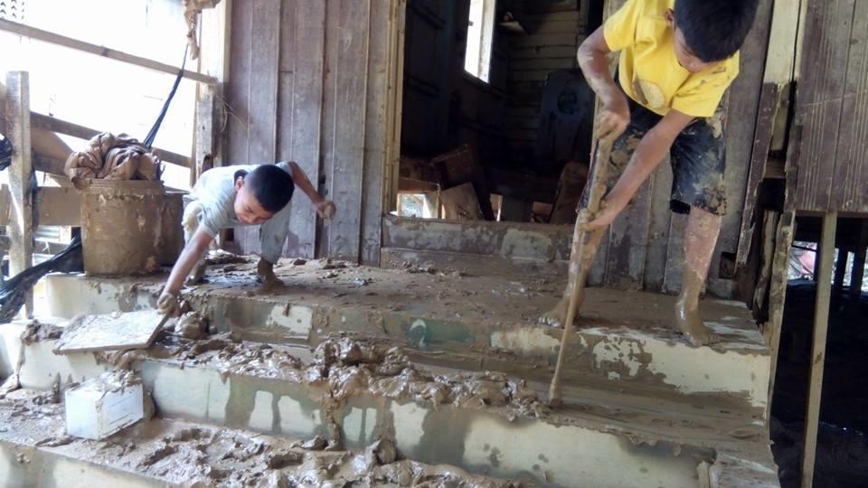 Kampen Reach Out Banjir 2015