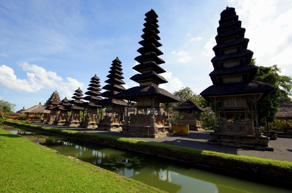 TAMAN AYUN ROYALE TEMPLE